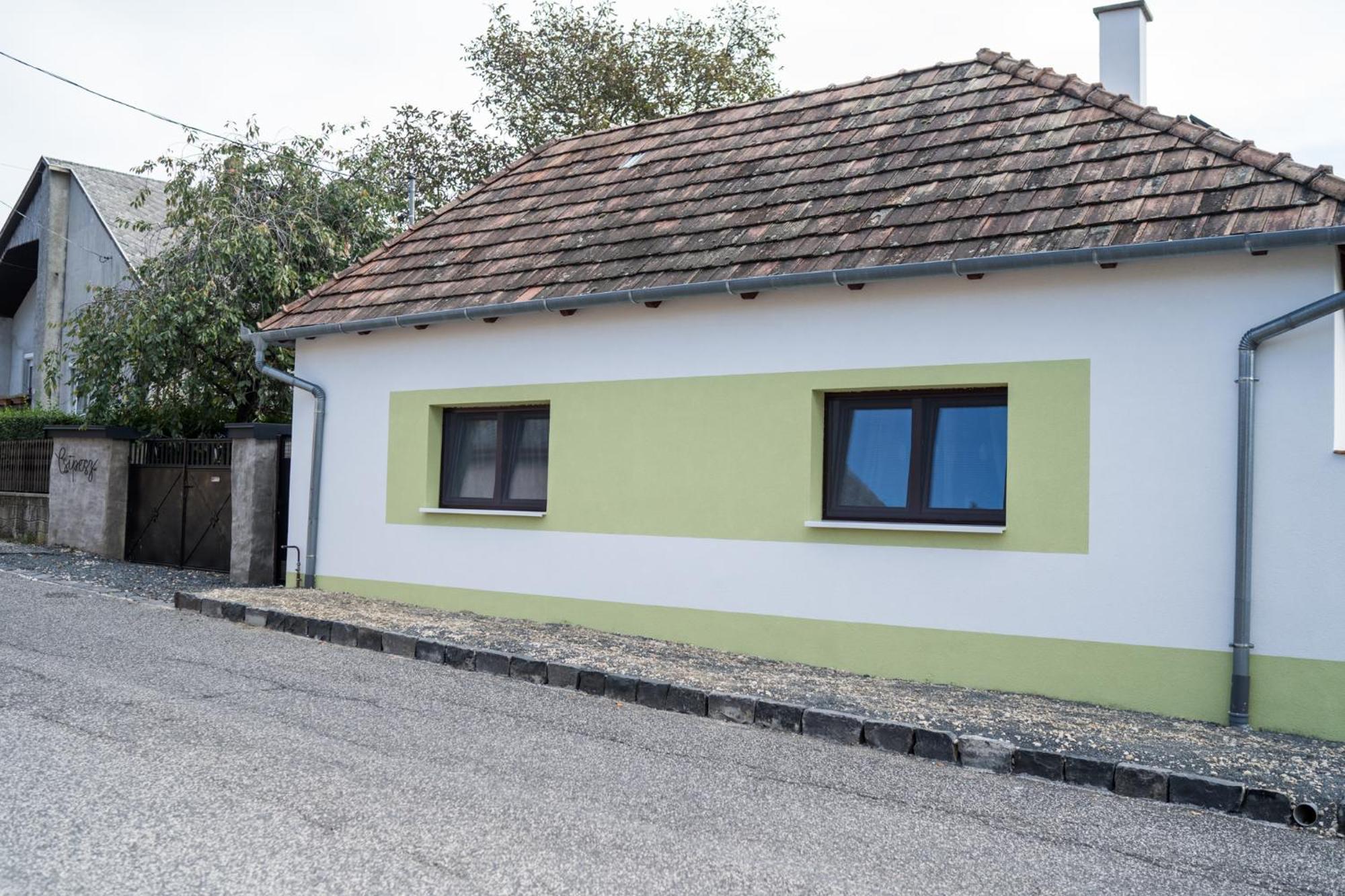 Csipesz_Vendeghaz Apartman Sümeg Kültér fotó